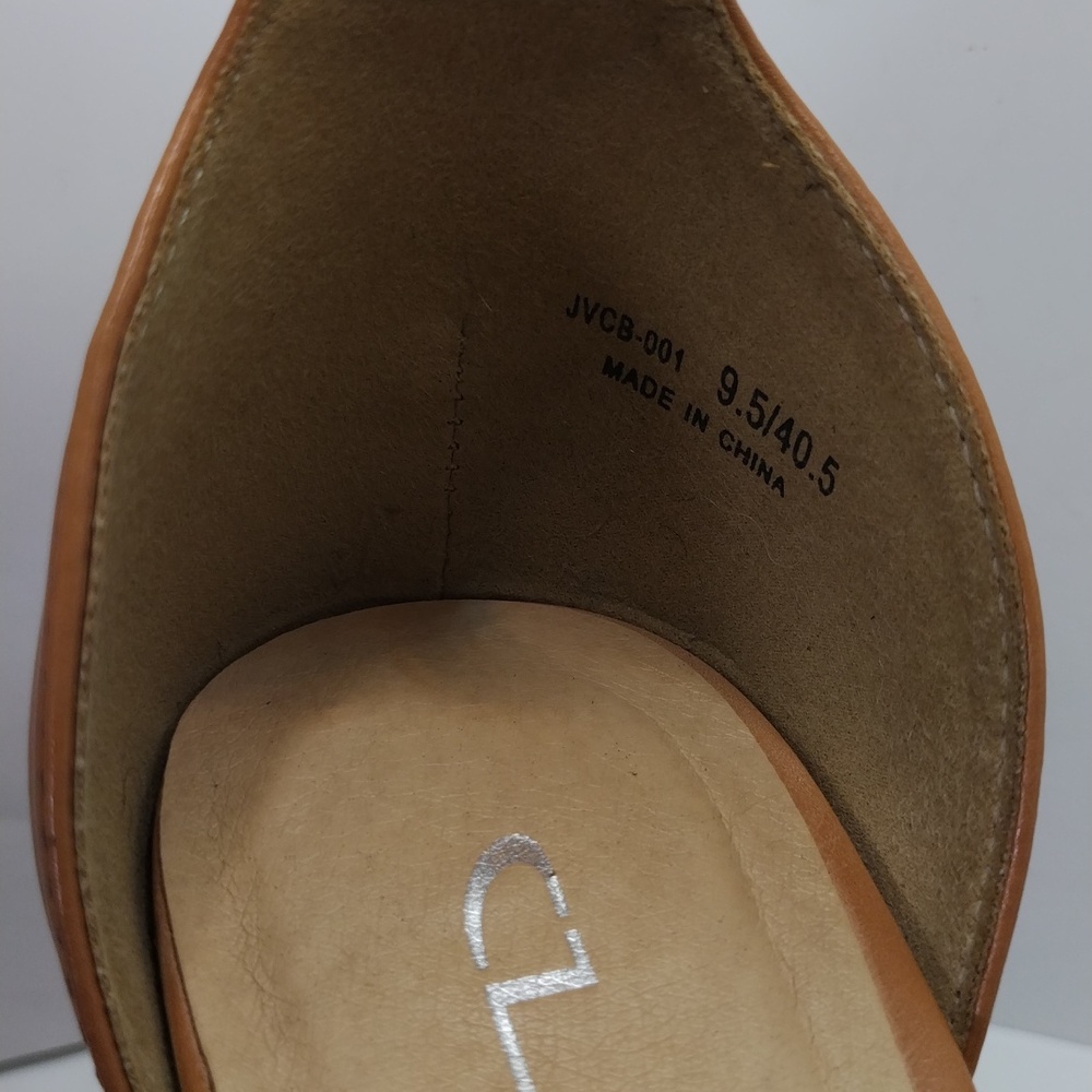 Chinese Laundry Women's Heels - Picture 7 of 8
